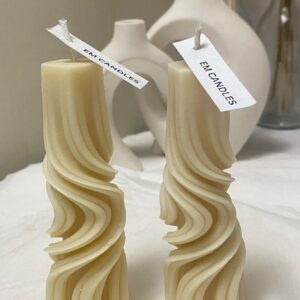 Twist Flow Sculpture Candle – Art Meets Ambience